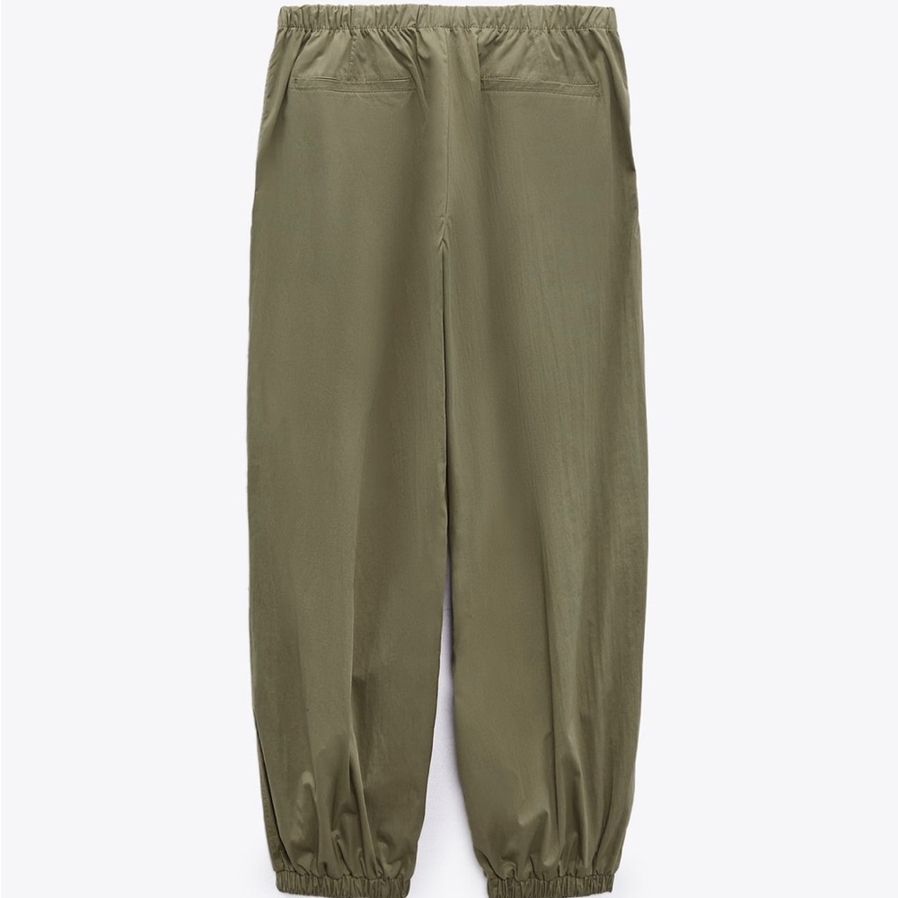 κπΊππ | Parachute Pants - Picture 3 of 3